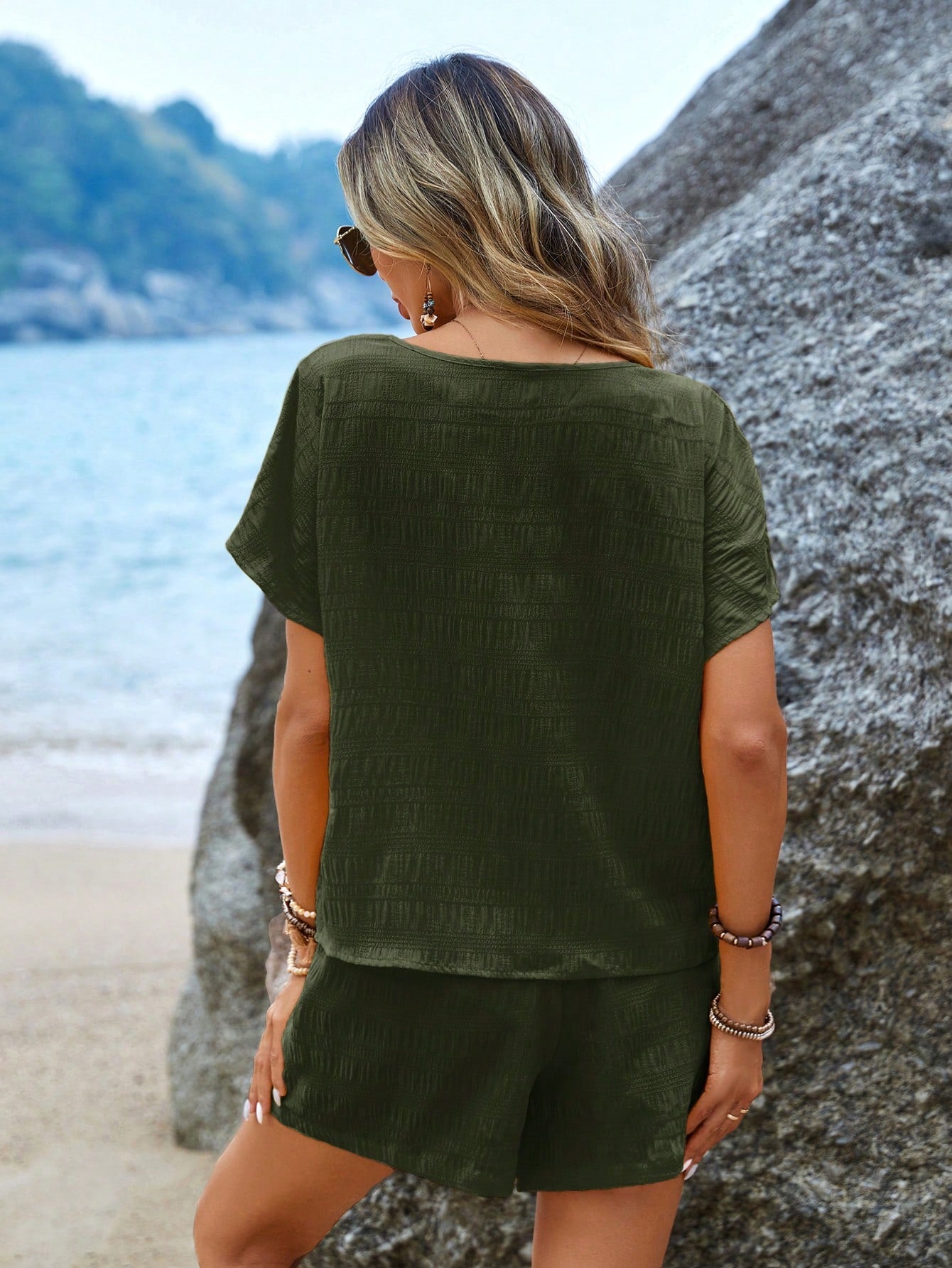 Conjuntos Femininos
Conjunto Saia e Blusa
Conjunto Cropped e Saia
Conjunto de Duas Peças
Conjunto Casual Feminino
Conjunto Elegante
Conjunto para Festa
Conjunto de Shorts e Top
Conjunto de Tricô
Conjunto de Verão Feminino
Conjunto de Inverno Feminino
Conjunto Plus Size
Conjunto de Roupa de Praia
Conjunto de Roupa Esportiva Feminina
Conjunto com Estampa Floral
Moda femenina
Verão2025
Moda
Estilo
Verao
Verão2025
Verão
Conjuntos de verao