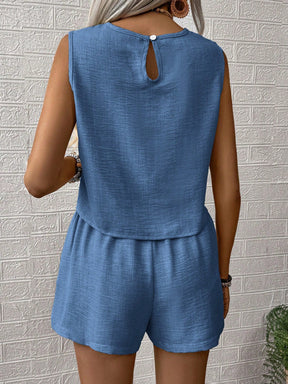 Conjuntos Femininos
 Conjunto Saia e Blusa
  Conjunto Cropped e Saia
 Conjunto de Duas Peças
 Conjunto Casual Feminino
 Conjunto Elegante
 Conjunto para Festa
Conjunto de Shorts e Top
  Conjunto de Tricô
 Conjunto de Verão Feminino
 Conjunto de Inverno Feminino
 Conjunto Plus Size
 Conjunto de Roupa de Praia
 Conjunto de Roupa Esportiva Feminina
Conjunto com Estampa Floral
Moda femenina
Verão2025
Moda
Estilo
Verao
Verão2025
Verão
Conjuntos de verao