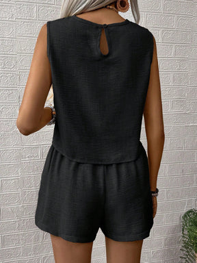 Conjuntos Femininos
 Conjunto Saia e Blusa
  Conjunto Cropped e Saia
 Conjunto de Duas Peças
 Conjunto Casual Feminino
 Conjunto Elegante
 Conjunto para Festa
Conjunto de Shorts e Top
  Conjunto de Tricô
 Conjunto de Verão Feminino
 Conjunto de Inverno Feminino
 Conjunto Plus Size
 Conjunto de Roupa de Praia
 Conjunto de Roupa Esportiva Feminina
Conjunto com Estampa Floral
Moda femenina
Verão2025
Moda
Estilo
Verao
Verão2025
Verão
Conjuntos de verao