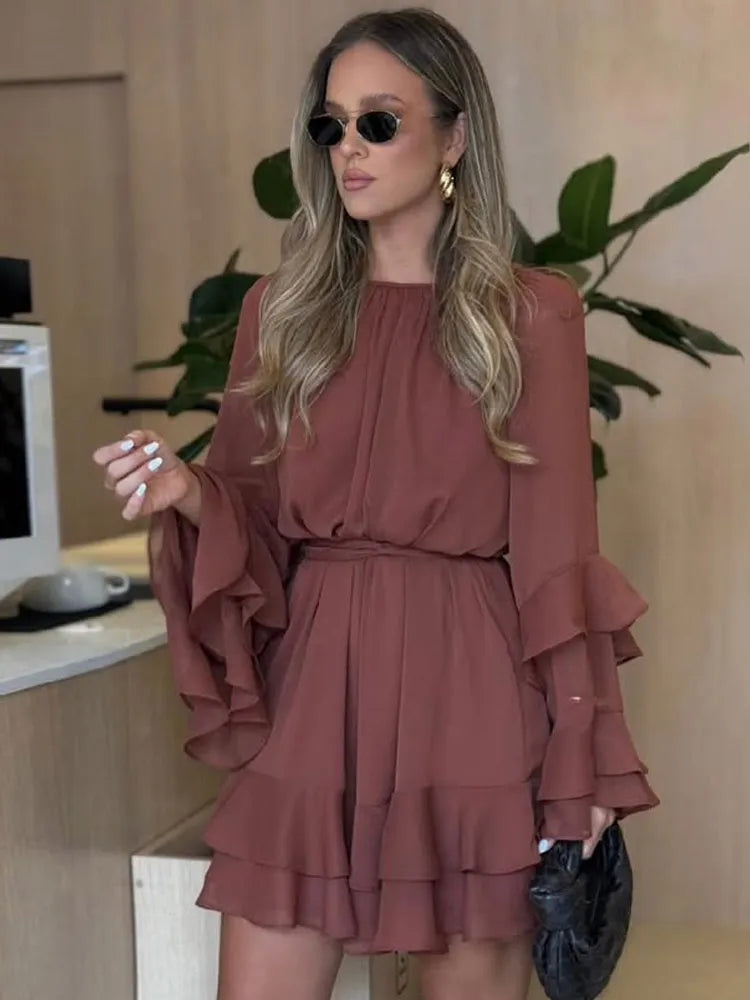 Vestido Feminino com Babado Naomi